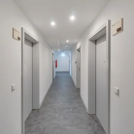 아파트호텔 Limehome Wilhelminenstrasse - Digital Access 4*