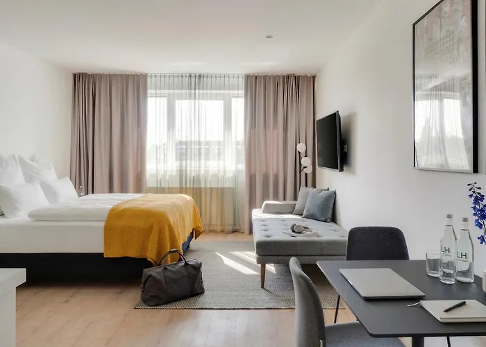 Limehome Wilhelminenstrasse - Digital Access Aparthotel